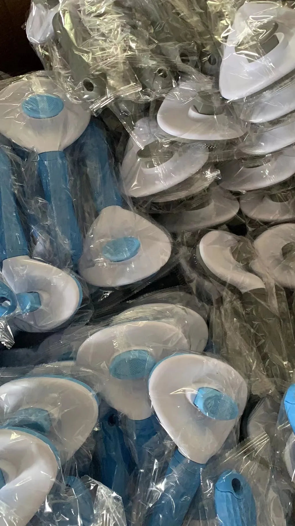 Cepillo para Perros y Gatos - Peine de Acero Inoxidable 🐕✨