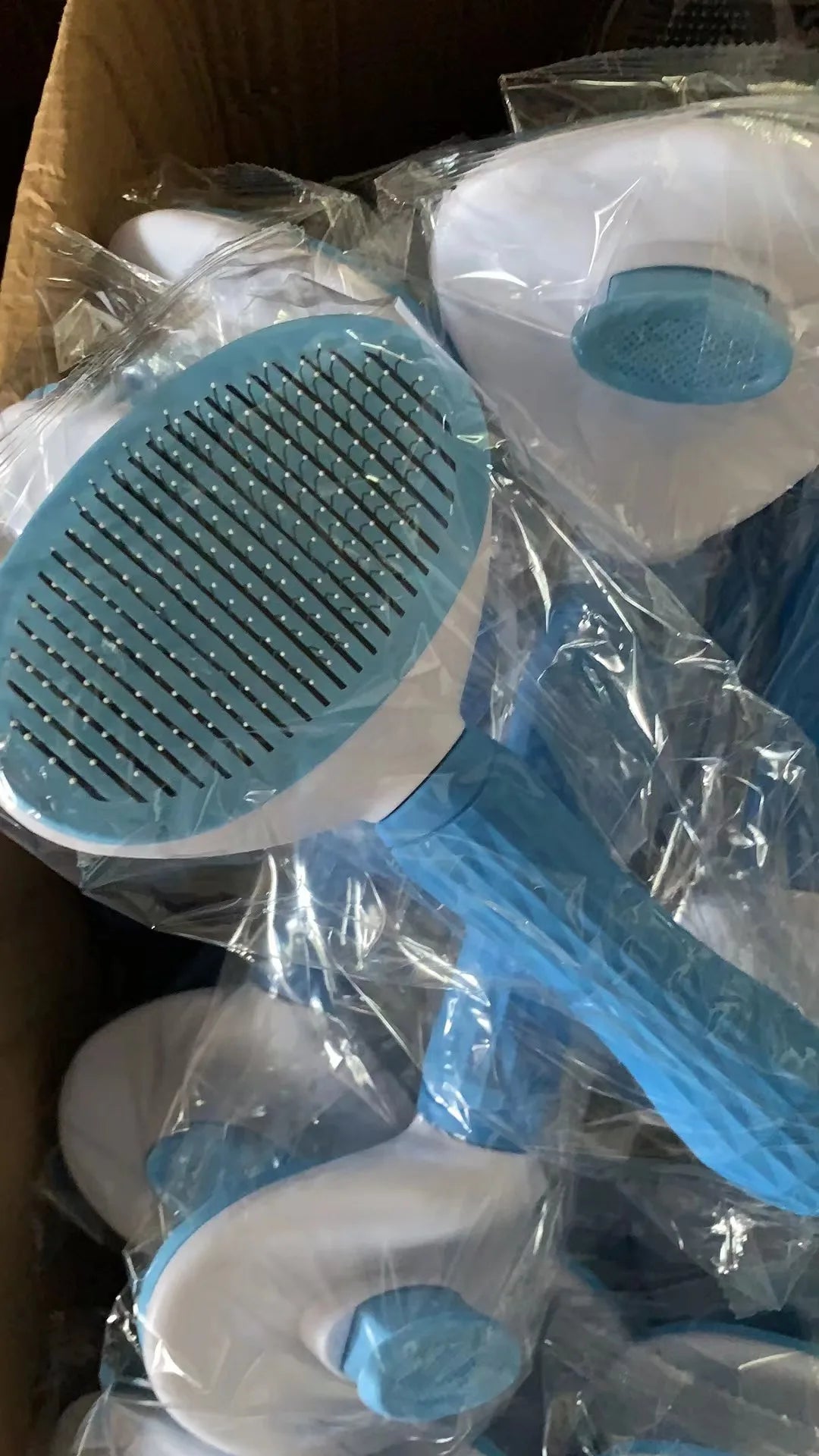 Cepillo para Perros y Gatos - Peine de Acero Inoxidable 🐕✨